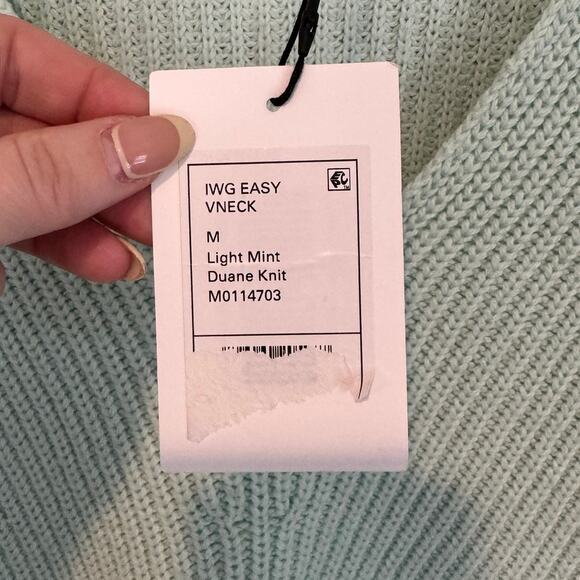 NWT Theory IWG Easy V Neck Duane Knit Sweater Light Mint Cotton Merino Wool - Picture 7 of 8